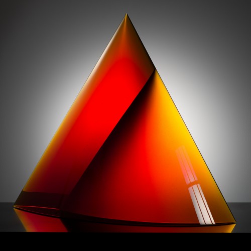 RED TRIBIT 